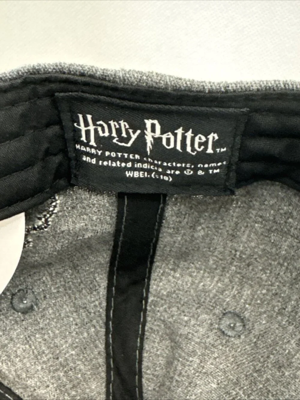 NWT Harry Potter Hat Hogwarts Alumni Adjustable Snapback Cap Adult Grey Black